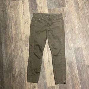 Prana skinny capris size 6 28